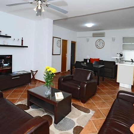 Holiday Home Odiseja 슬라노 외부 사진