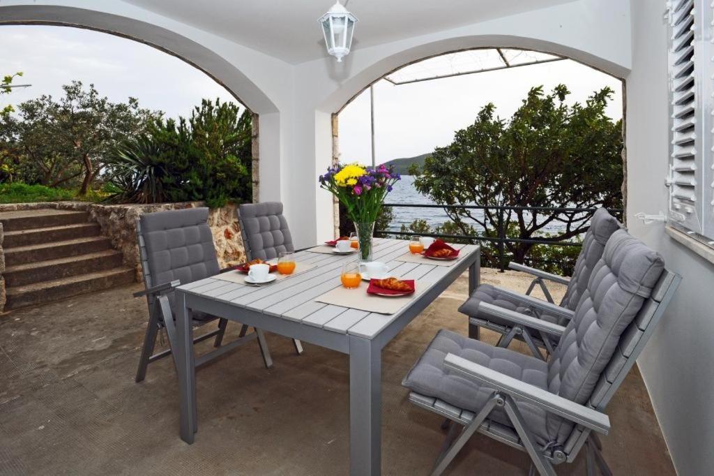 Holiday Home Odiseja 슬라노 외부 사진